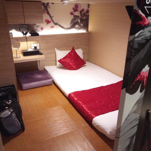 Hotel cápsula Cargo Shinsaibashi Osaka