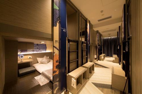 Cargo Shinsaibashi Hotel cápsula Osaka