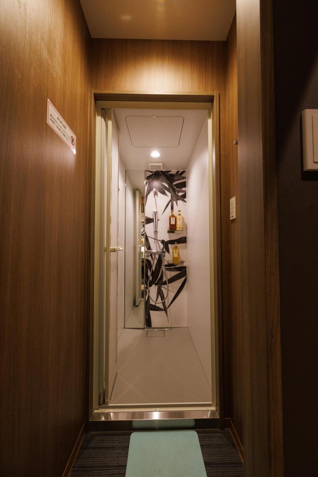Hotel cápsula Cargo Shinsaibashi Osaka