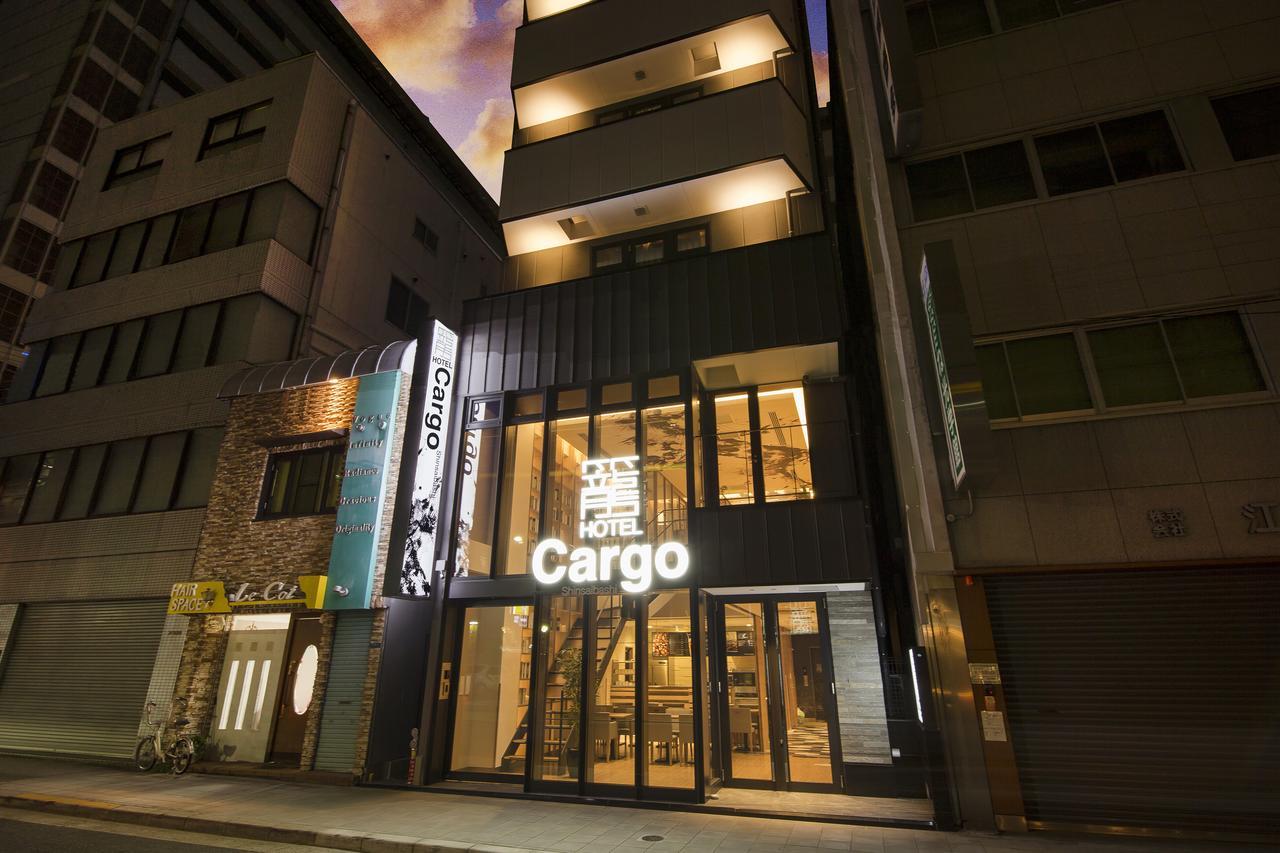 Hotel cápsula Cargo Shinsaibashi